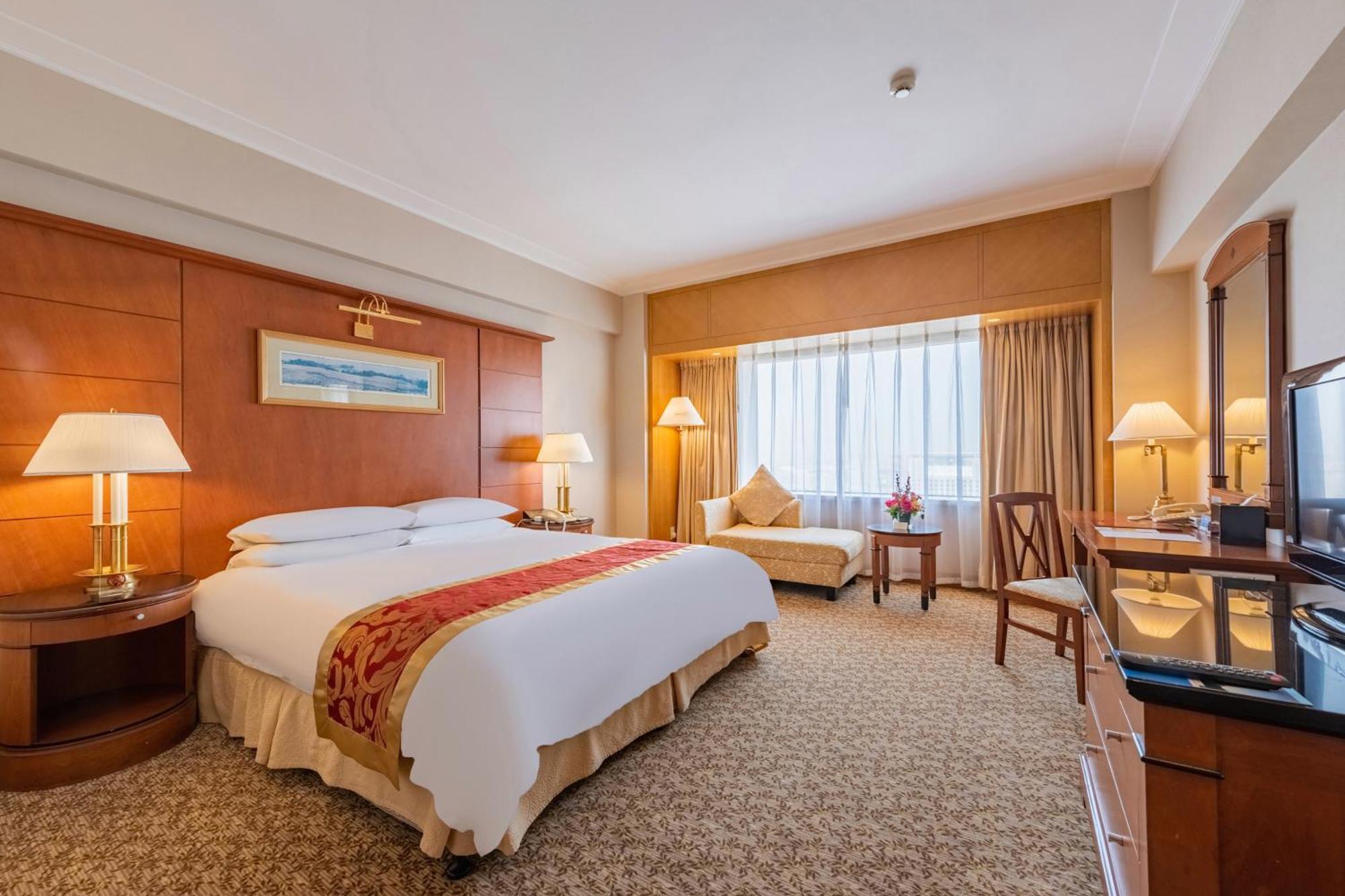Ruishi Hotel Ta-lien Exteriér fotografie