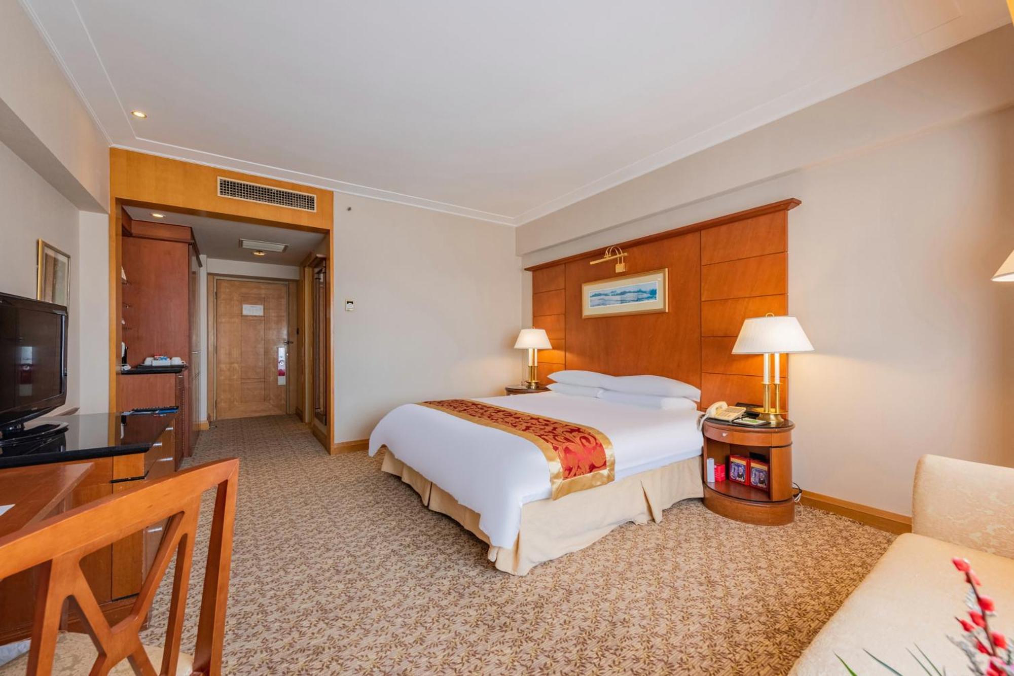 Ruishi Hotel Ta-lien Exteriér fotografie